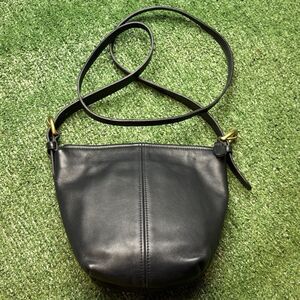 COACH Vintage Zip MacDougal Mini Bucket Sm Black/Navy Leather Crossbody Bag USA